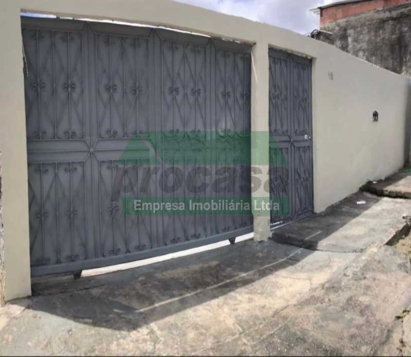 Casa à venda com 3 quartos, 105m² - Foto 1