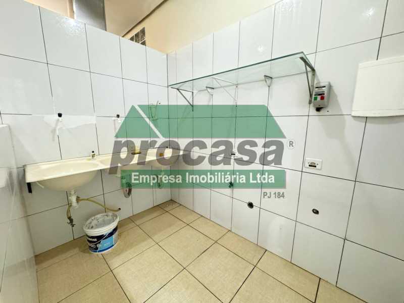 Casa para alugar com 3 quartos, 310m² - Foto 9