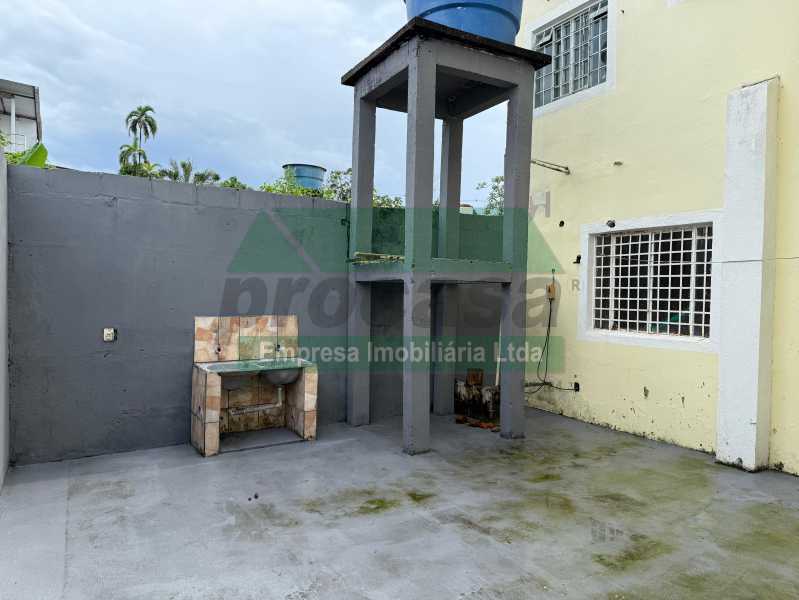 Casa à venda e aluguel com 5 quartos, 189m² - Foto 12