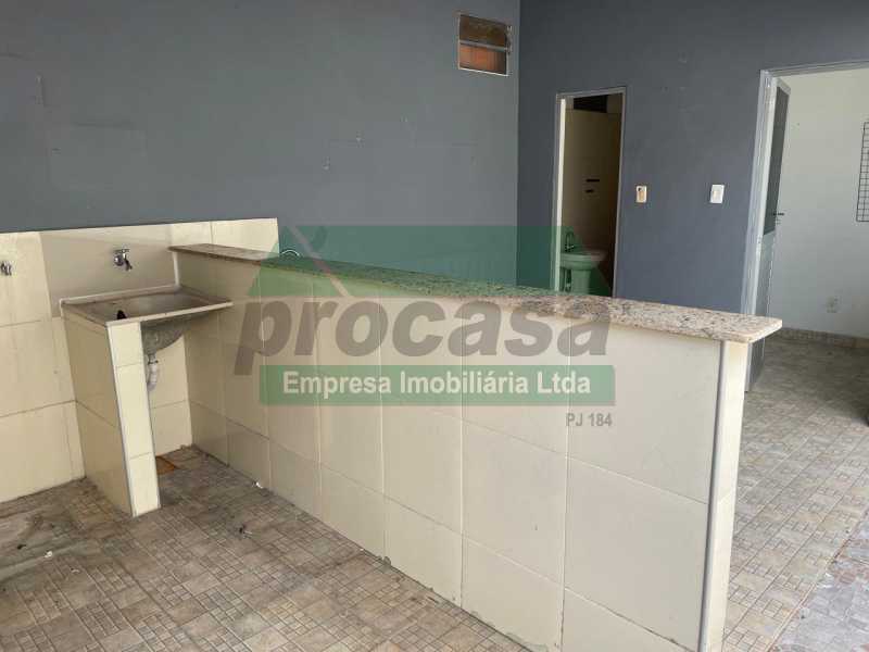 Casa para alugar com 4 quartos, 200m² - Foto 17
