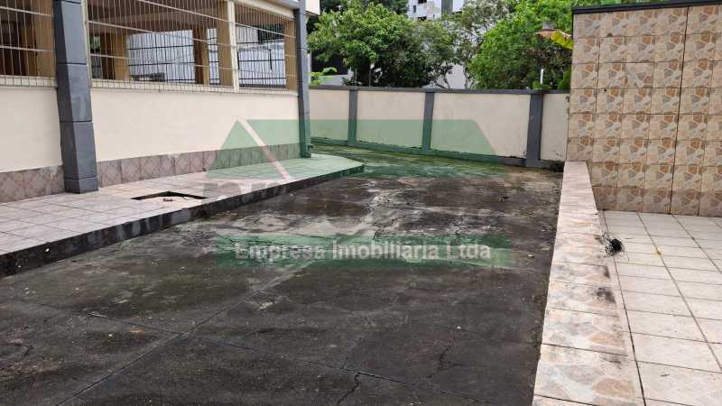 Loja-Salão para alugar com 4 quartos, 600m² - Foto 17