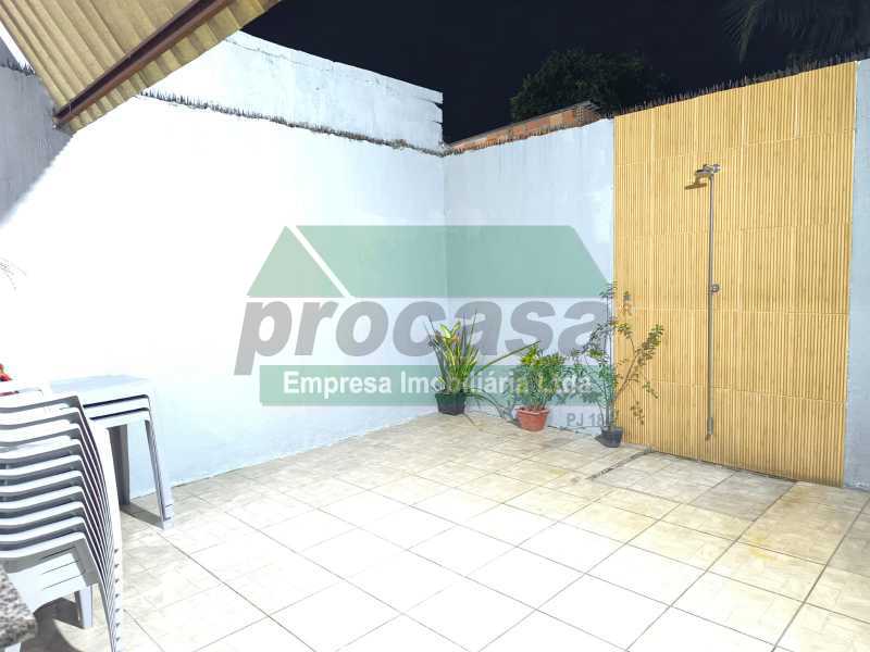 Casa à venda com 3 quartos, 280m² - Foto 14