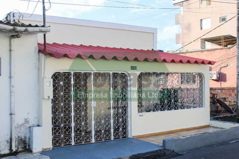 Casa à venda com 3 quartos, 287m² - Foto 1