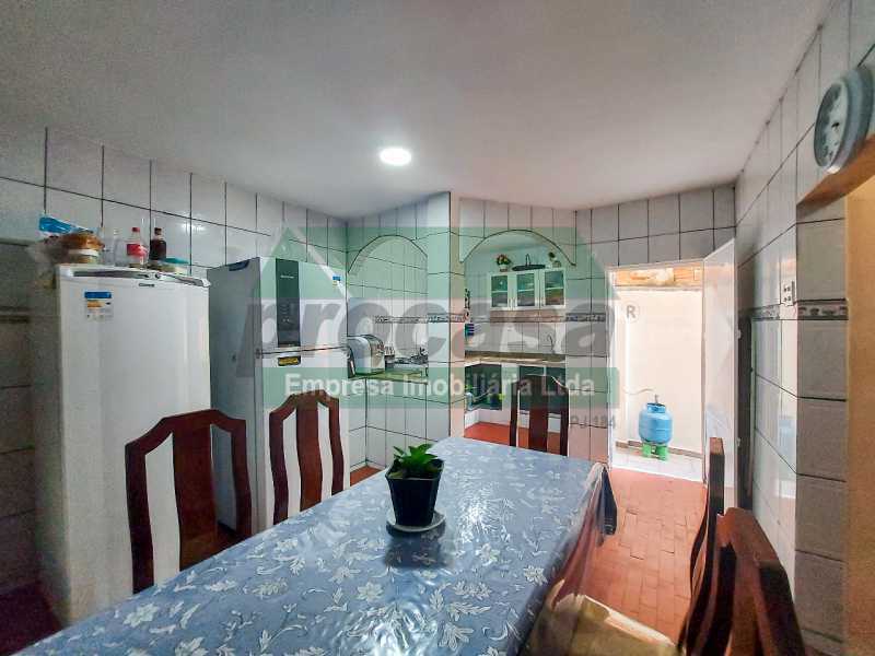 Casa à venda com 3 quartos, 287m² - Foto 5