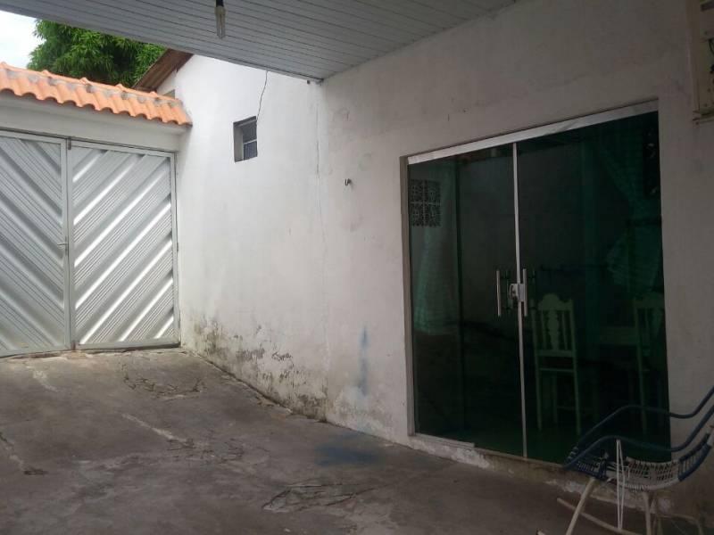 Casa com 3 dormitórios à venda, 98 m² por RS 280.000,00 - Flores - Manaus-AM