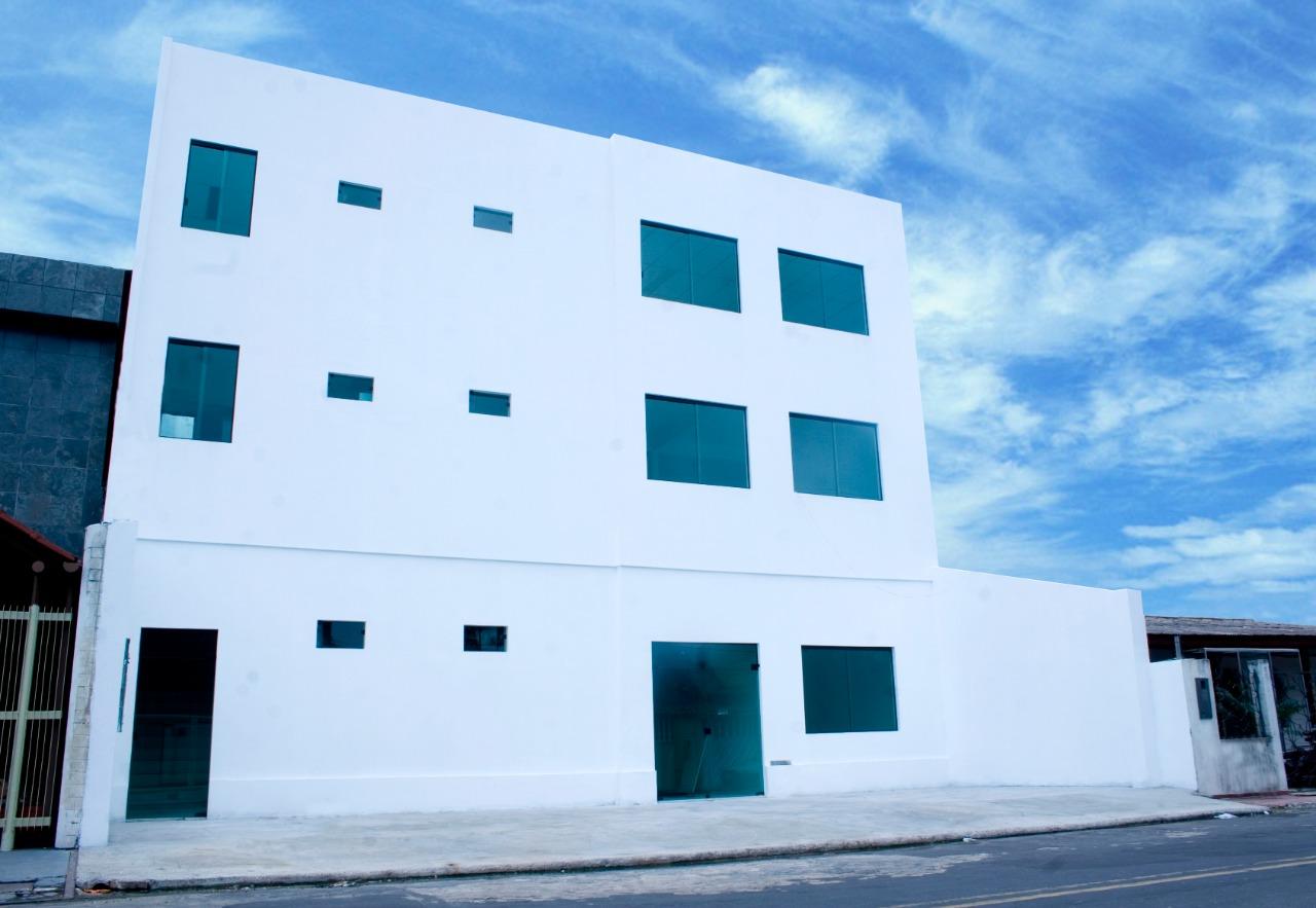 Sala Comercial à Venda-Locação, 70m² por RS 3.500.000,00 ou RS 2.000,00 Aluguel Mes no Parque Dez de