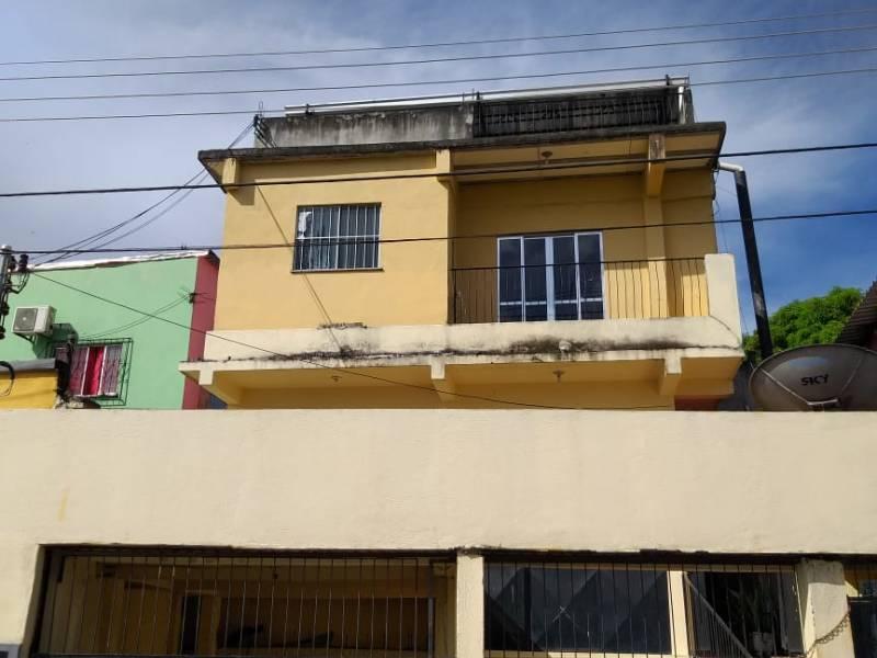 Casa com 2 dormitórios à venda, 100 m² por RS 350.000 - Petrópolis - Manaus-AM