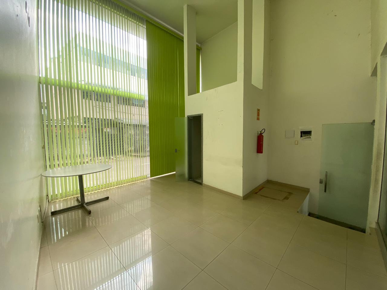 Loja para alugar, 39 m² por RS 1.500,00-mês - Chapada - Manaus-AM