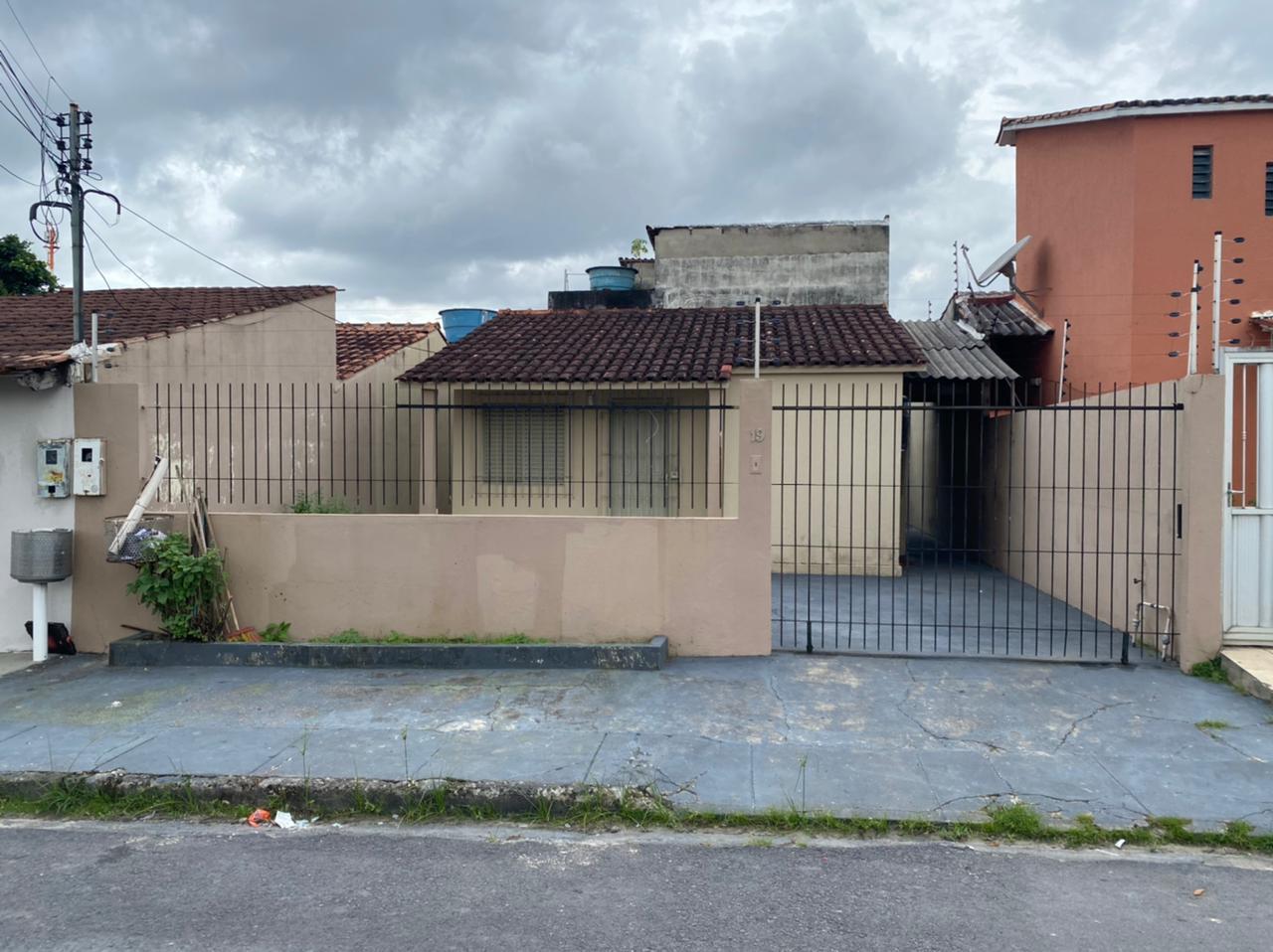 Casa de rua -  / Residencial / Parque das Laranjeiras