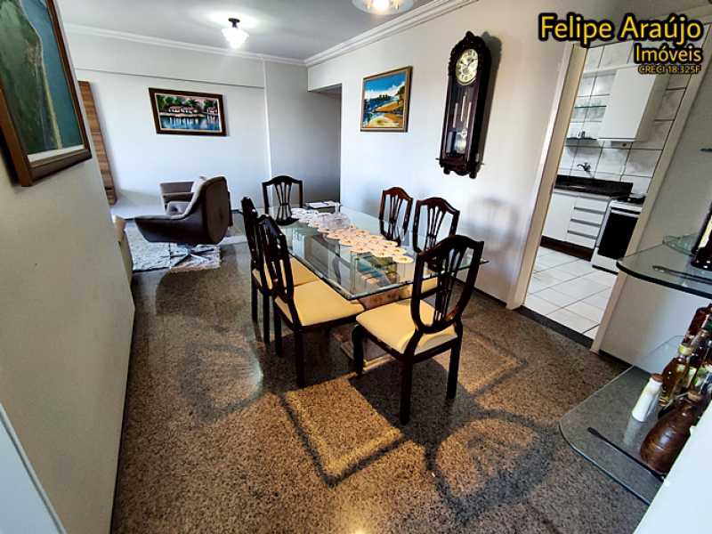 Apartamento à venda com 3 quartos, 125m² - Foto 5