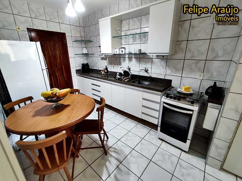 Apartamento à venda com 3 quartos, 125m² - Foto 7