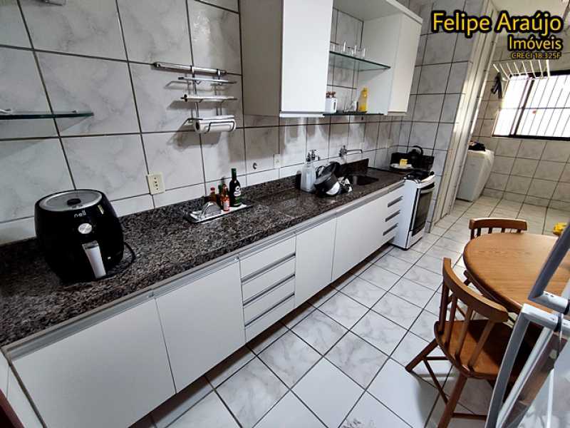 Apartamento à venda com 3 quartos, 125m² - Foto 6