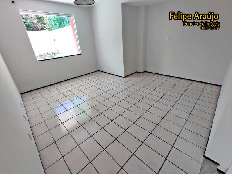 Casa à venda com 5 quartos, 193m² - Foto 6