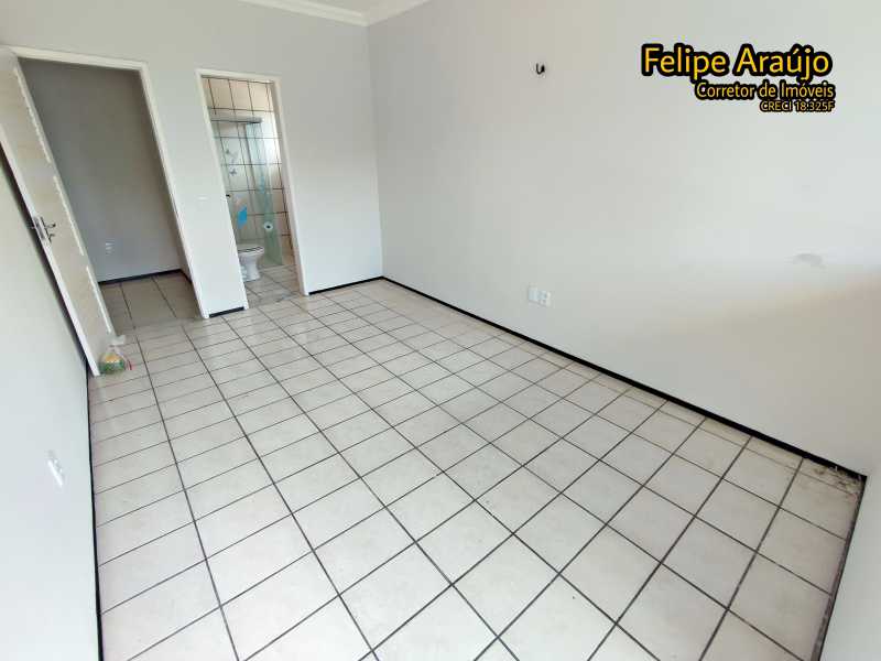 Casa à venda com 5 quartos, 193m² - Foto 15