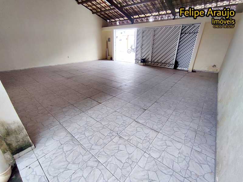 Casa à venda com 3 quartos, 120m² - Foto 3