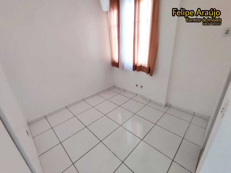 Apartamento à venda com 3 quartos, 77m² - Foto 13