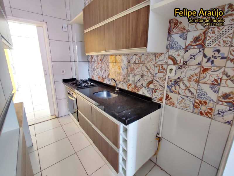 Apartamento à venda com 3 quartos, 77m² - Foto 16