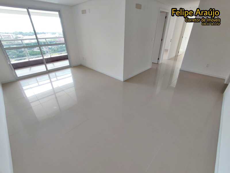 Apartamento à venda com 3 quartos, 98m² - Foto 4