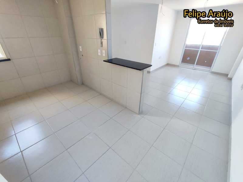 Apartamento à venda com 3 quartos, 66m² - Foto 3