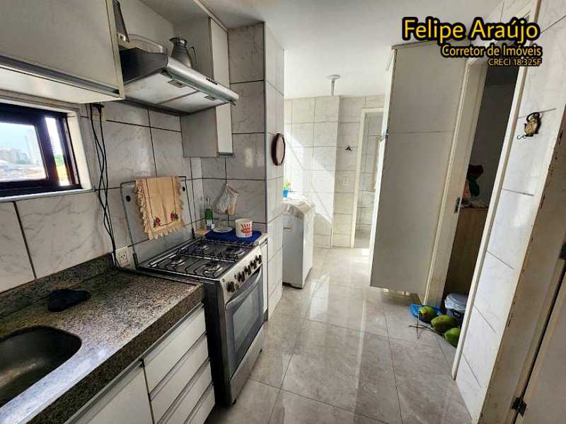 Apartamento à venda com 3 quartos, 105m² - Foto 10