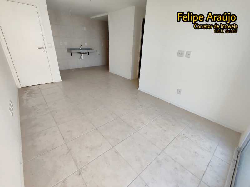 Apartamento à venda com 2 quartos, 57m² - Foto 6