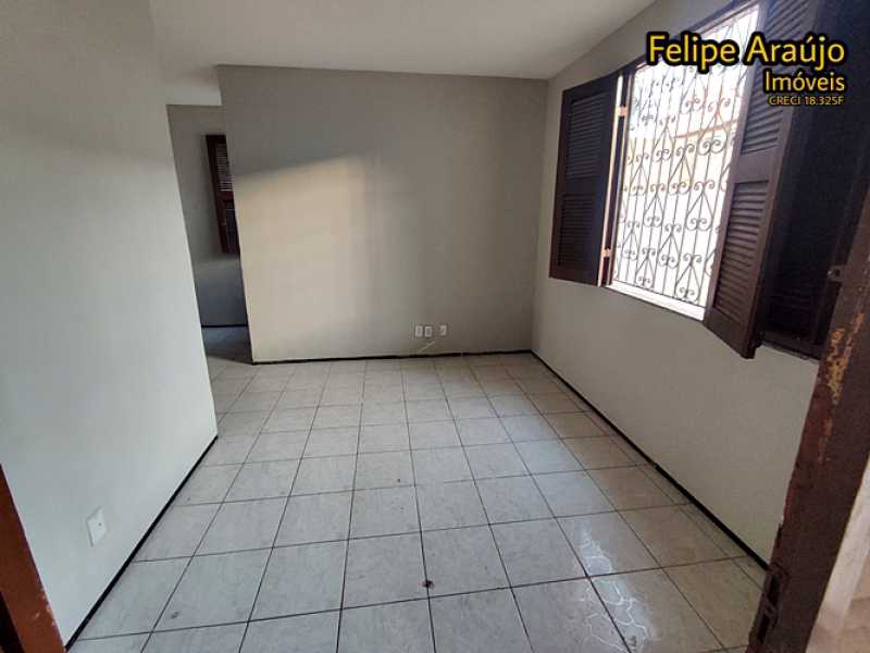 Casa à venda com 3 quartos, 105m² - Foto 3