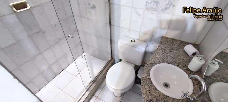 Casa à venda com 4 quartos, 200m² - Foto 16