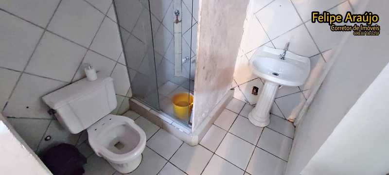 Casa à venda com 4 quartos, 200m² - Foto 21