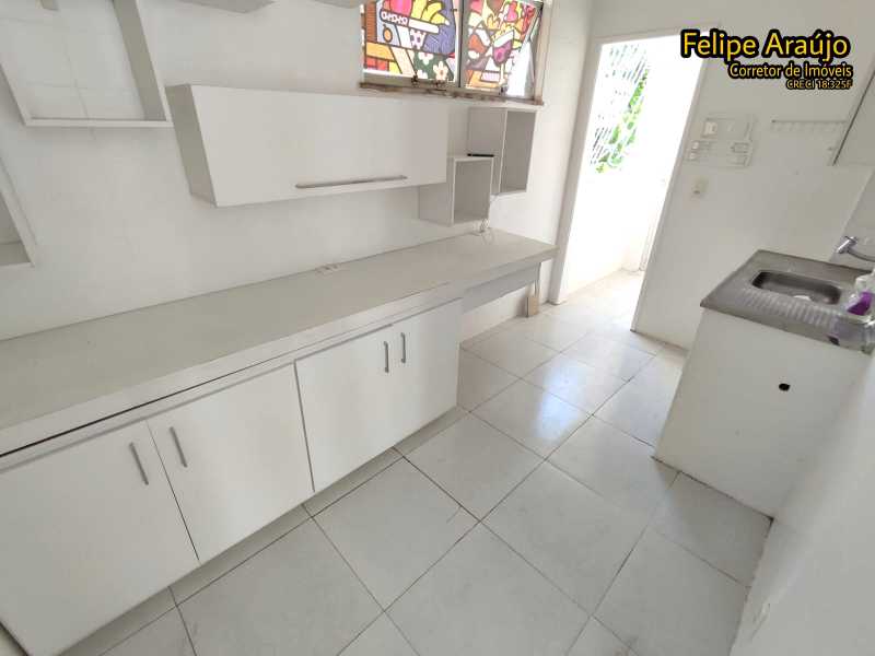 Apartamento à venda com 3 quartos, 90m² - Foto 17