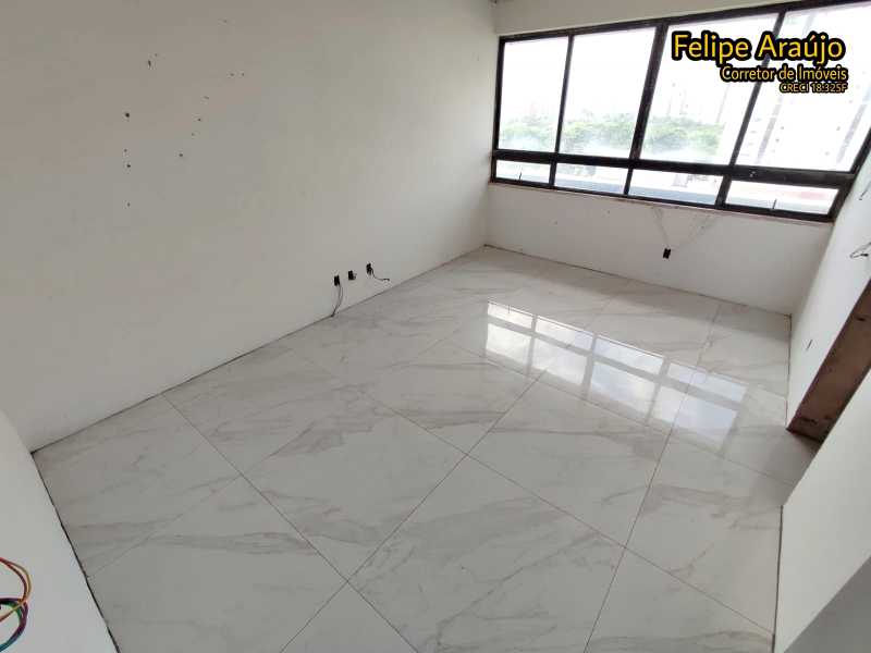 Apartamento à venda com 5 quartos, 270m² - Foto 17