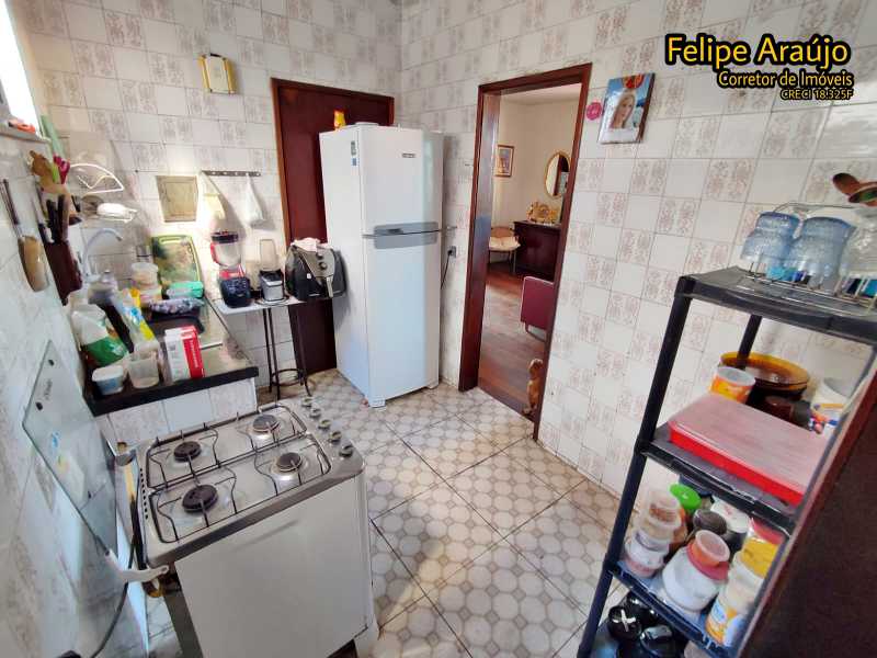 Apartamento à venda com 3 quartos, 107m² - Foto 11