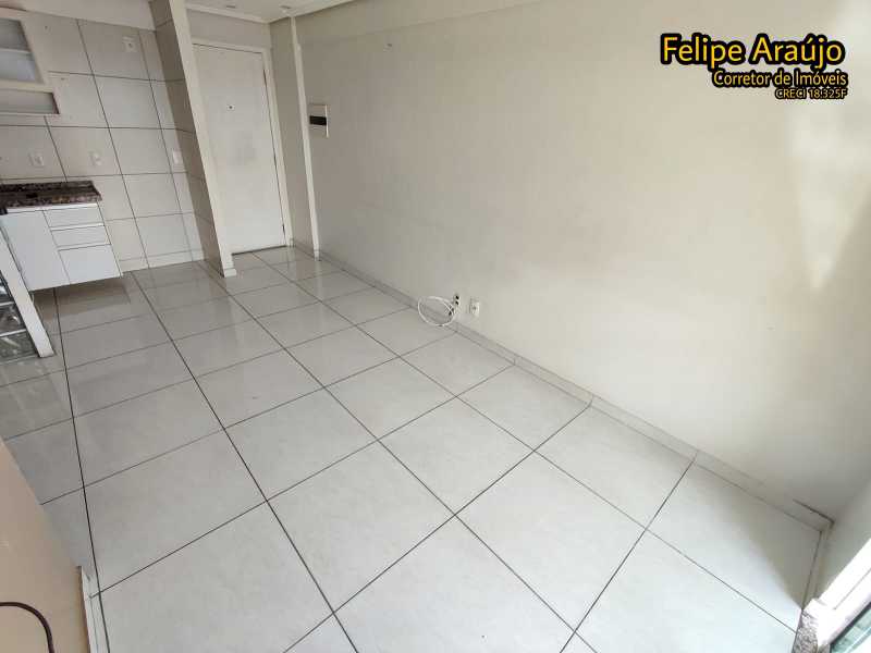 Apartamento à venda com 3 quartos, 63m² - Foto 4