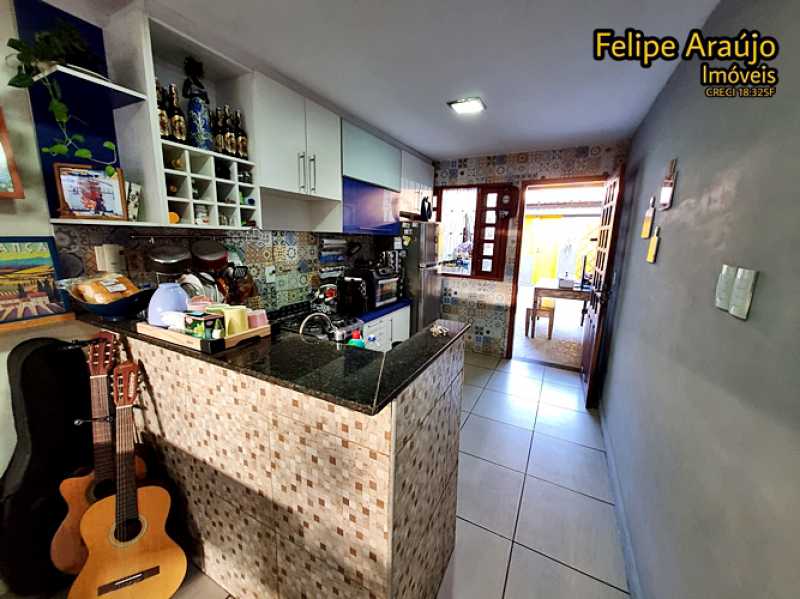 Casa à venda com 4 quartos, 107m² - Foto 6