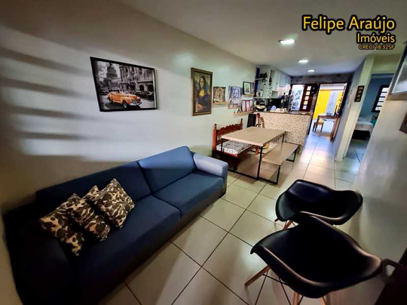 Casa à venda com 4 quartos, 107m² - Foto 4