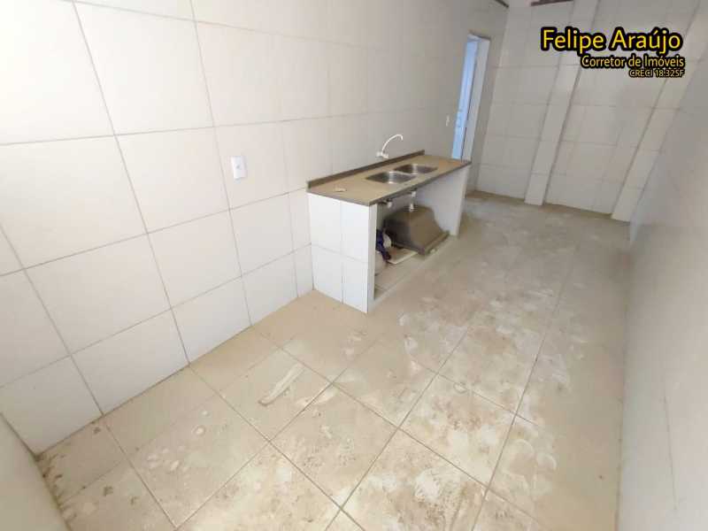 Casa à venda com 3 quartos, 180m² - Foto 10