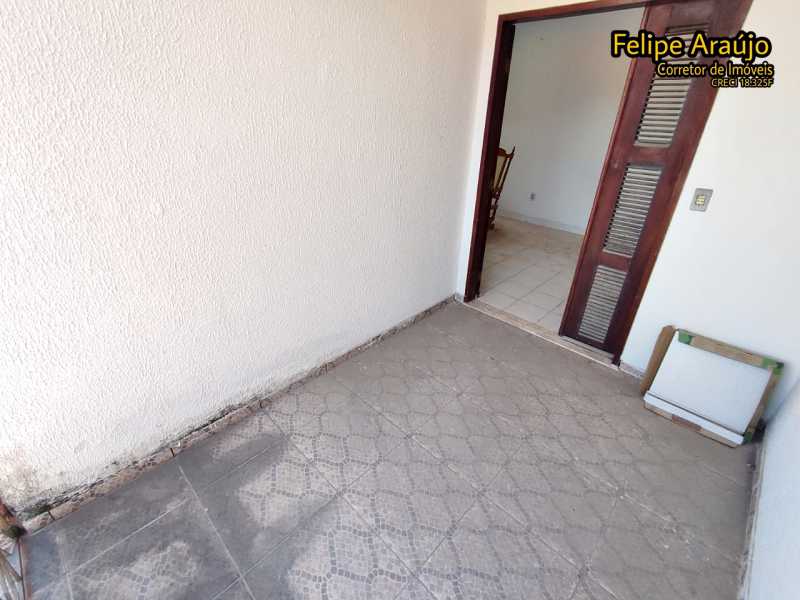 Casa à venda com 3 quartos, 180m² - Foto 16