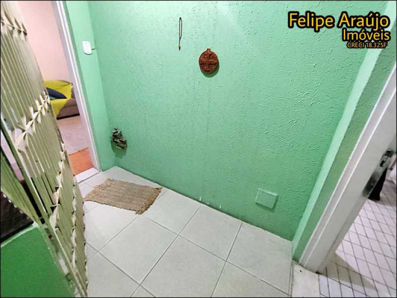 Apartamento à venda com 4 quartos, 122m² - Foto 2