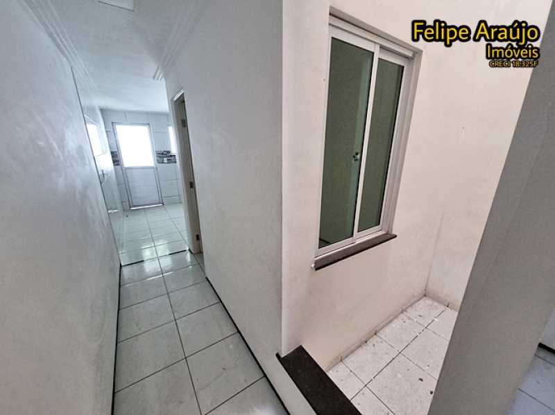 Casa à venda com 3 quartos, 120m² - Foto 16