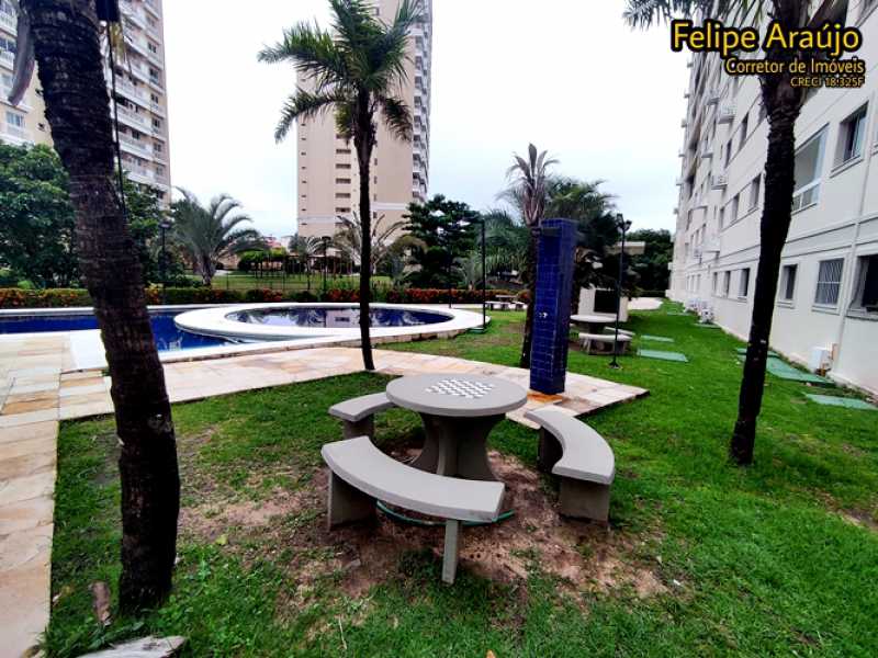 Apartamento à venda com 3 quartos, 69m² - Foto 2