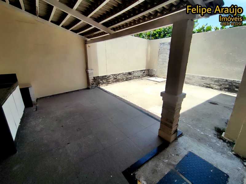 Casa à venda e aluguel com 5 quartos, 270m² - Foto 12