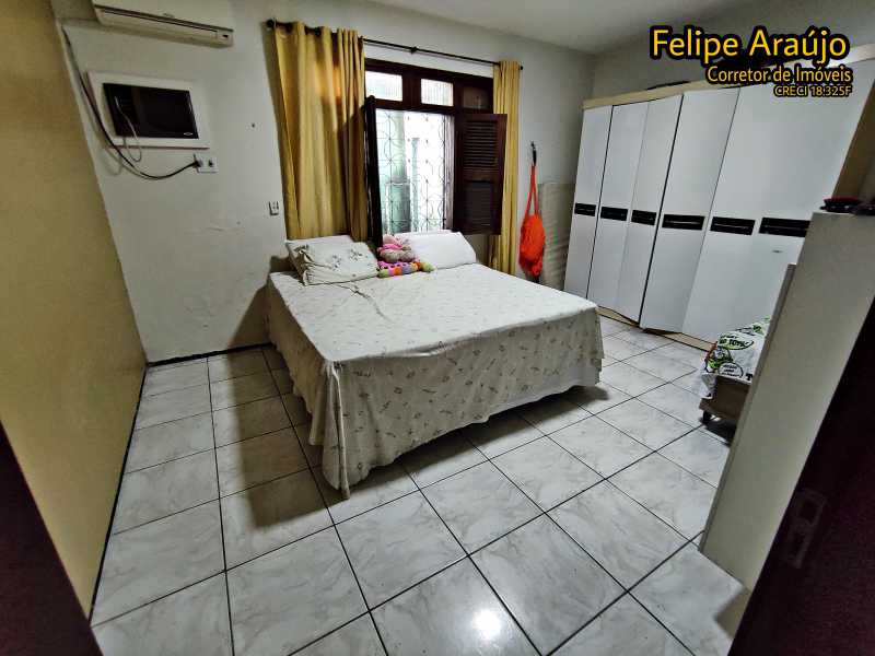 Casa à venda com 4 quartos, 200m² - Foto 14