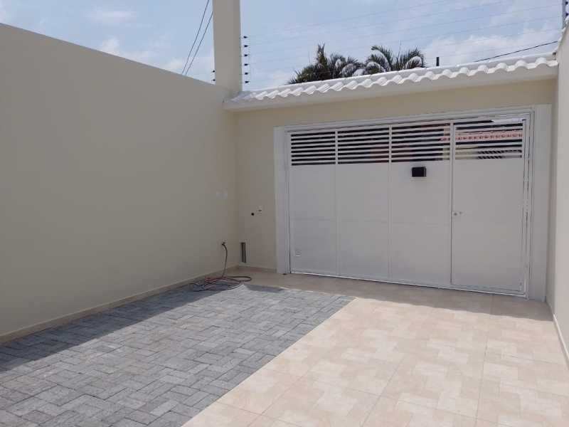 Casa à venda com 3 quartos, 73m² - Foto 2