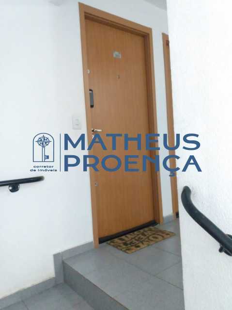 Apartamento à venda com 2 quartos, 42m² - Foto 13