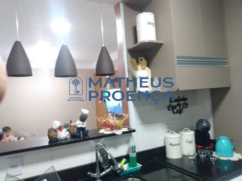 Apartamento à venda com 2 quartos, 42m² - Foto 21