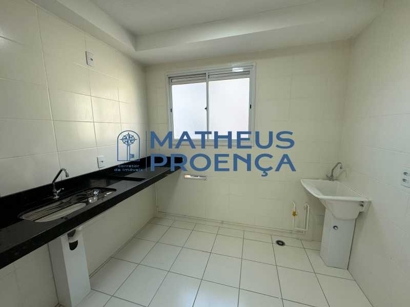 Apartamento à venda com 2 quartos, 42m² - Foto 8