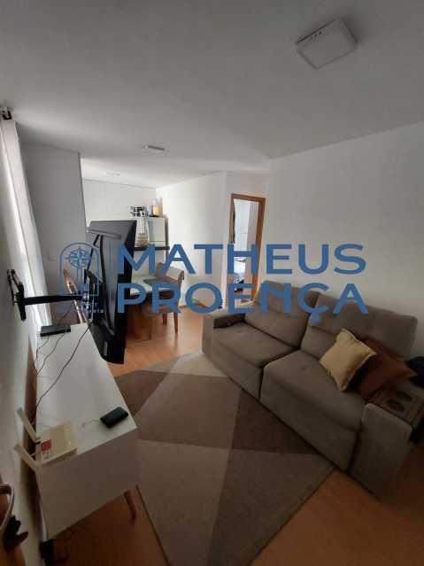 Apartamento à venda com 2 quartos, 38m² - Foto 2