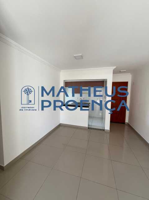 Apartamento à venda com 3 quartos, 66m² - Foto 3