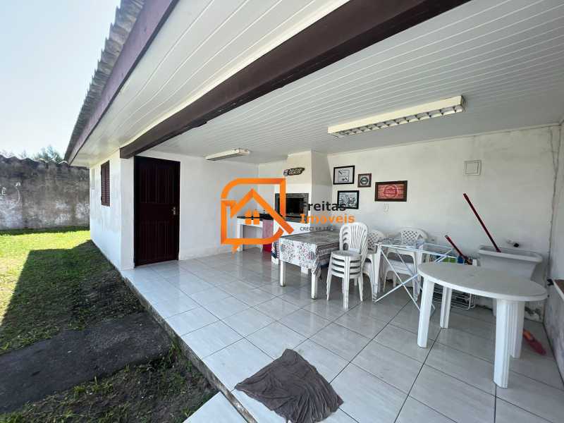 Casa à venda com 3 quartos, 90m² - Foto 7