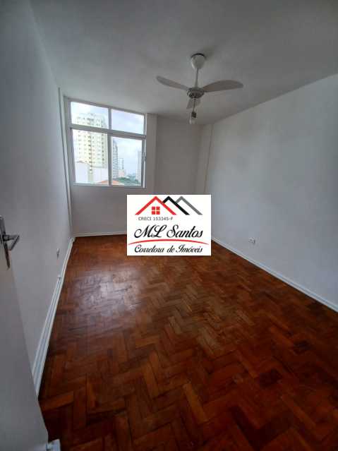 Apartamento à venda com 2 quartos, 40m² - Foto 5