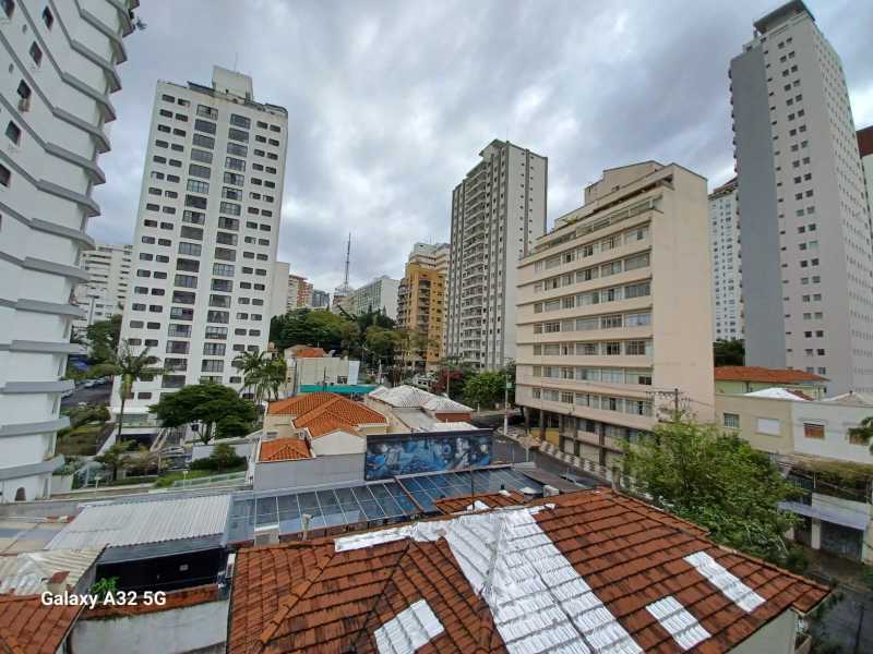 Apartamento à venda com 3 quartos, 122m² - Foto 17